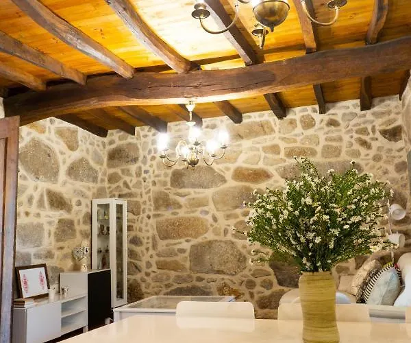 Ferienhaus Casa Castanhas - Near Geres