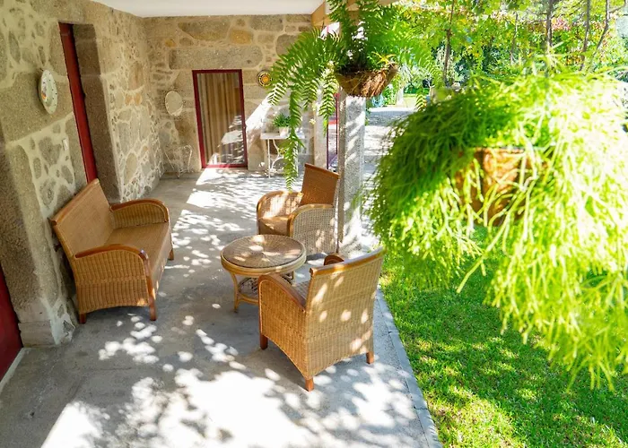 Casa Castanhas - Near Geres بيت للعطل براغا