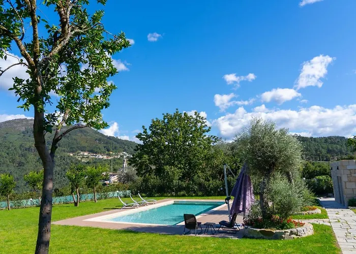 Casa Castanhas - Near Geres بيت للعطل